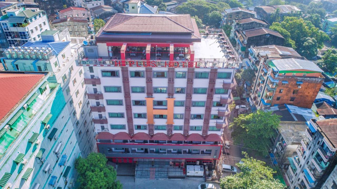 H Plus Hotel Yangon Exterior photo